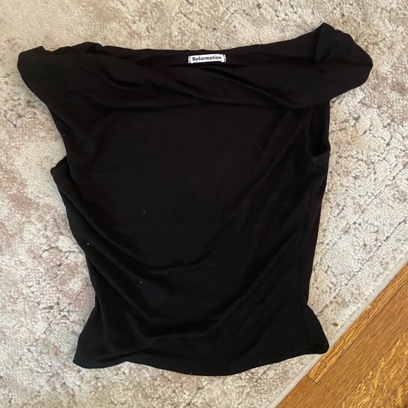 Reformation Cello Off shoulder knit top - Picture 5 of 5